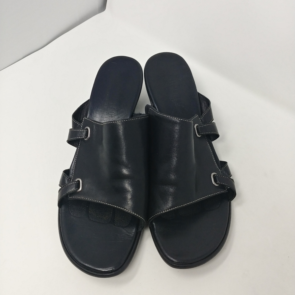 Munro Latex Natural Rubber Heeled Sandals Wmn. 8